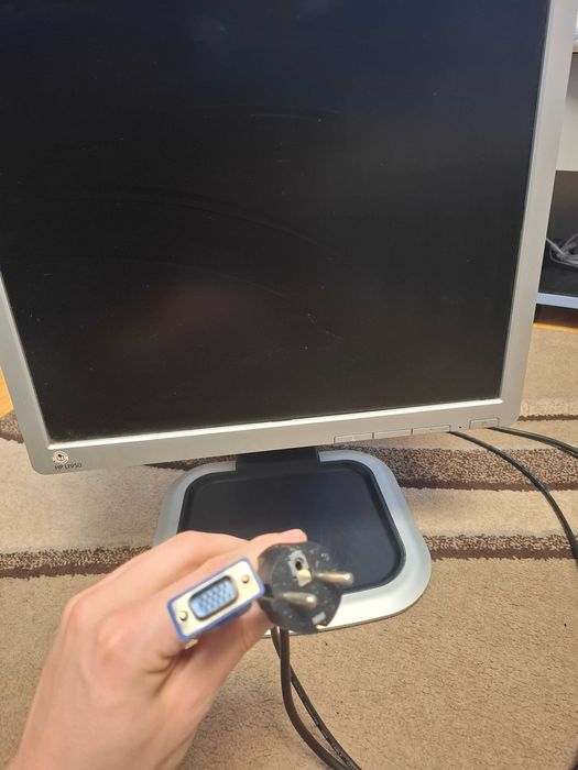 Monitor LCD HP L1950 profesional PC Calculator