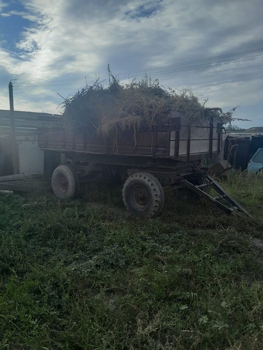 Продам трактора, запчасти