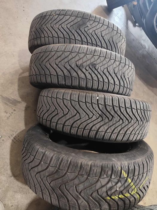 Гуми GRIPMAX 225/60/18 На 100 - 4 броя