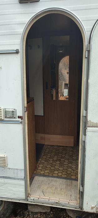 Rulota de vânzare