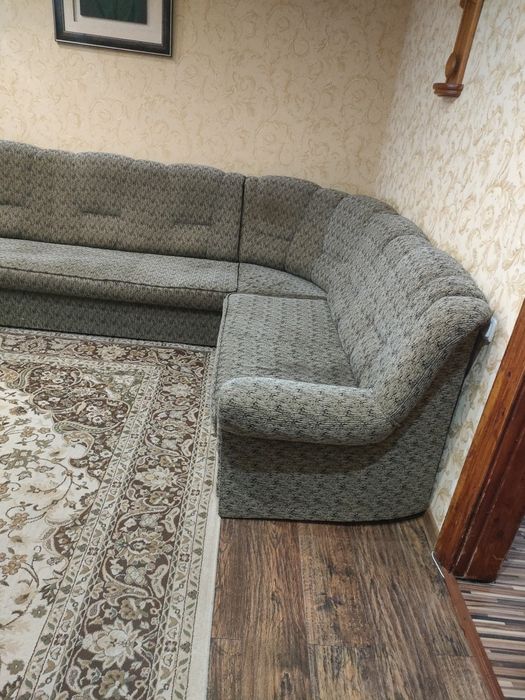 Продам угловой диван