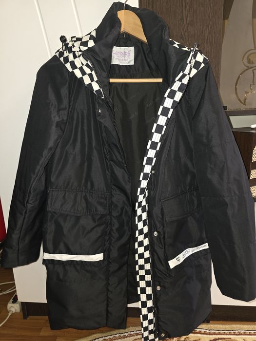 Куртка на девочку.