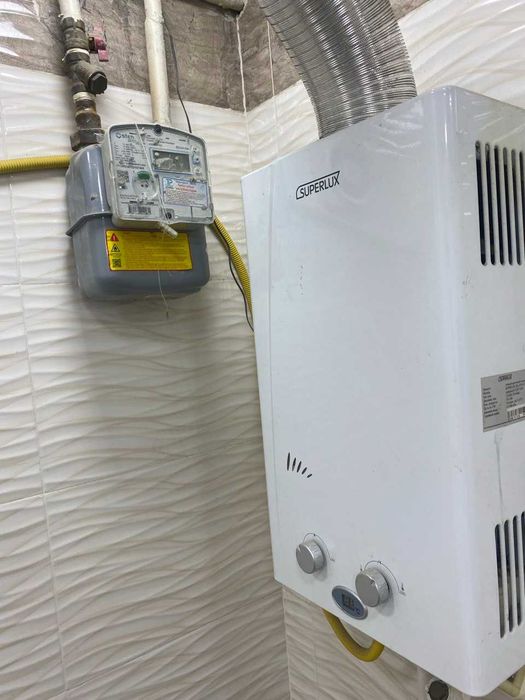 2 Xonali Kvartira sotiladi