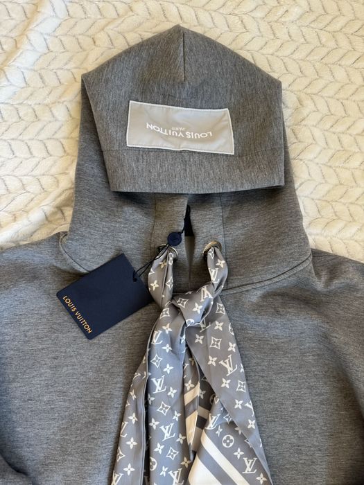 Дамска блуза нова