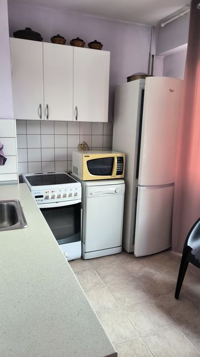 Дава се под наем Двустаен апартамент в Перник, Изток - 68 кв.м за 433.5 € - Снимка #8