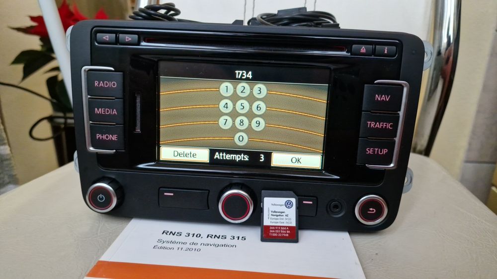 VW RNS 315 ( BLUETOOTH ) + Card Harti + Cod PIN + Microfon + GPS !