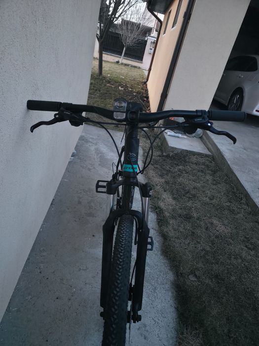 Bicicleta MTB Cross GRX 7 si dispozitiv antifurt