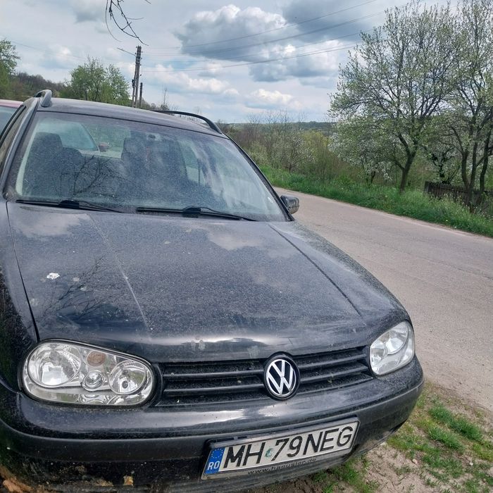 Vând golf1.4preț 3000de lei