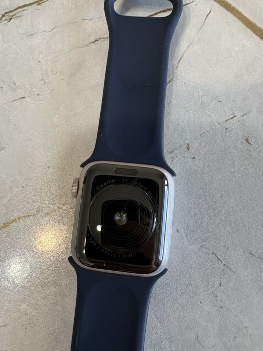 Apple Watch SE 40mm Эпл Вотч СЕ 40мм