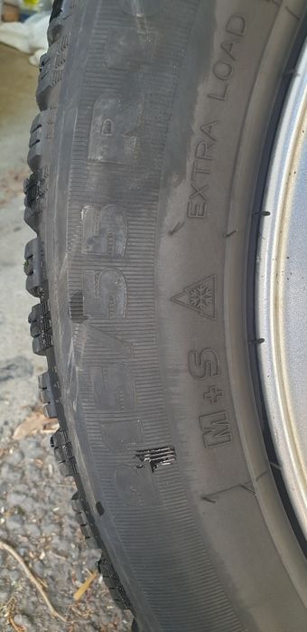 4 Roti Volvo 215/55/16  V 50 S 60 M+s imp Germ.