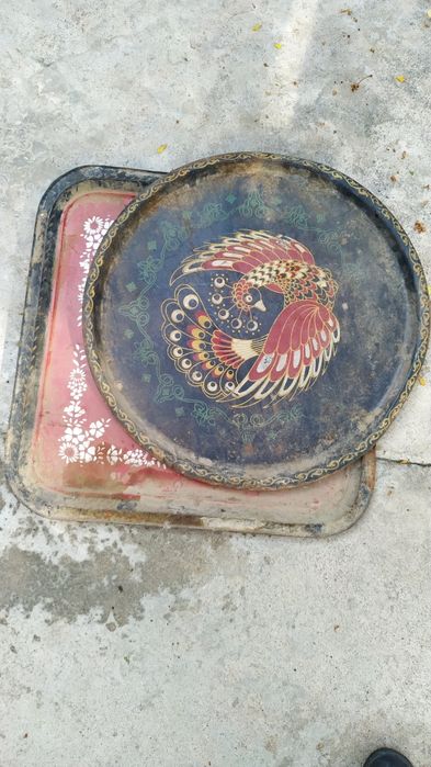 Антиквар,подносы, предметы интерьера