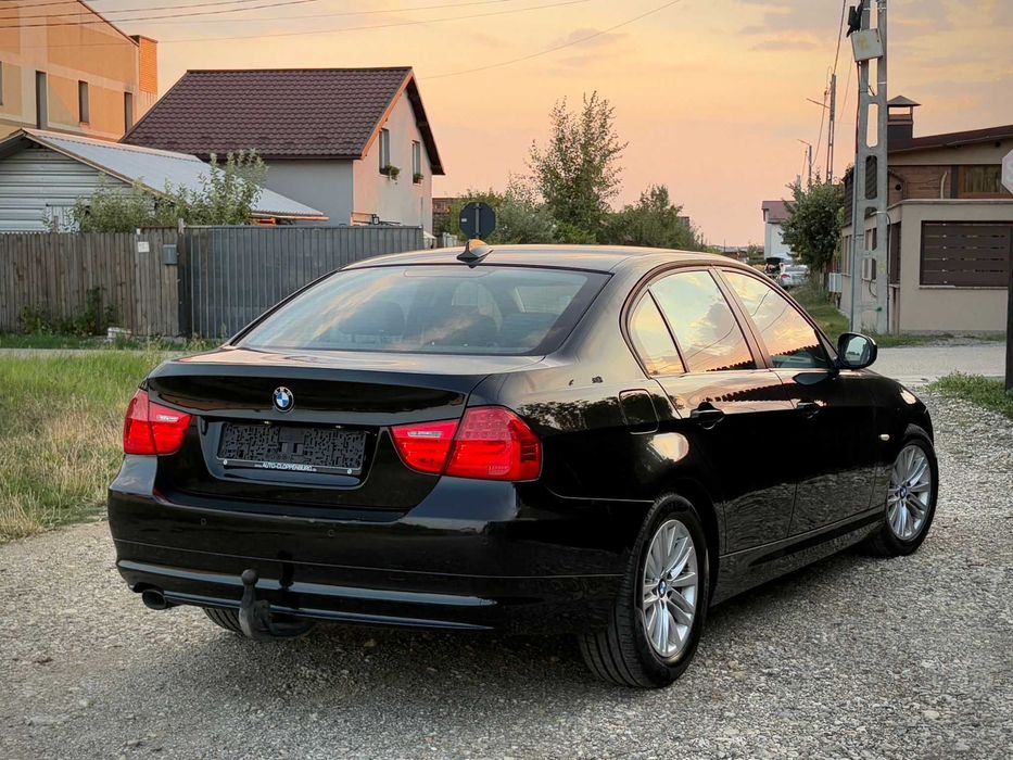 BMW Seria 3 E90 320d / 184 cp / 2010 / prim proprietar