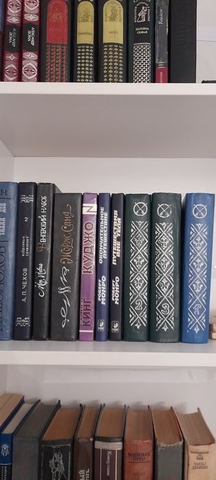 Книги по пятьсот тг.
