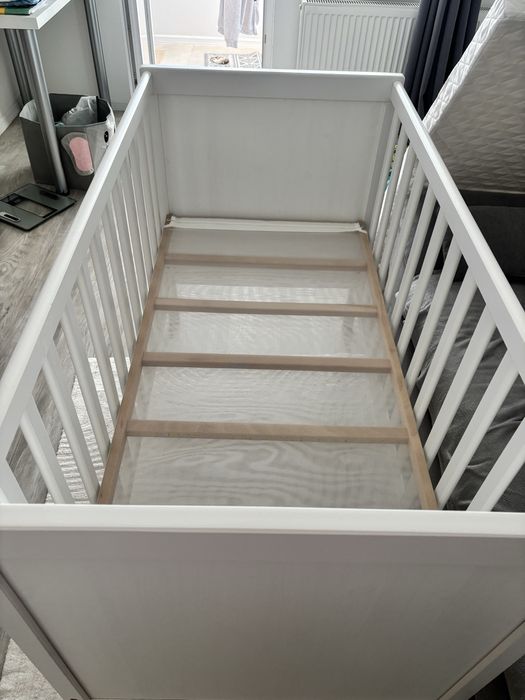 Pătuț Ikea + saltea de spuma