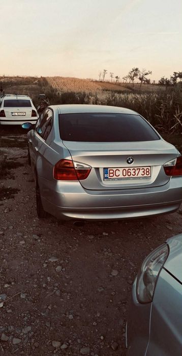 Vând sau schimb e90