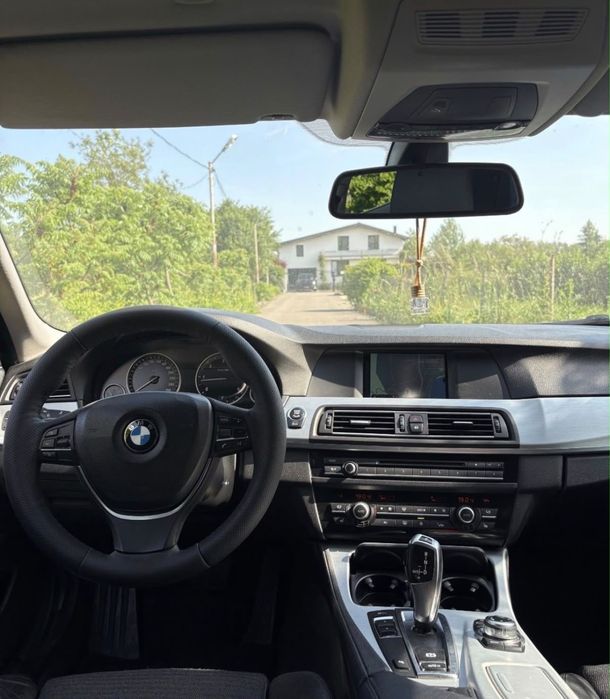 BMW 5 Series 2012 — imagine 3