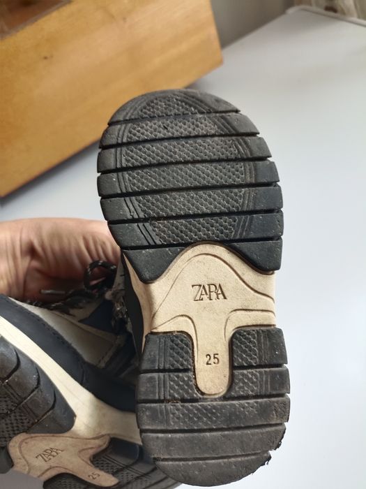 Продам сапоги 25 размер.