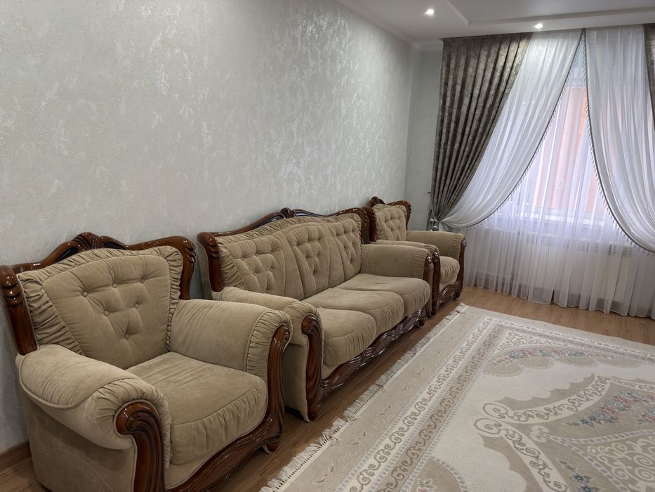 Продам диван и кресло