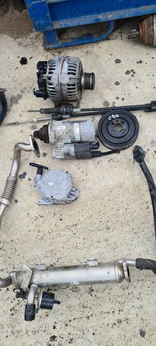 Alternator,electromotor,pompă vacuum,racitor gaze vw golf 6 plus CBD