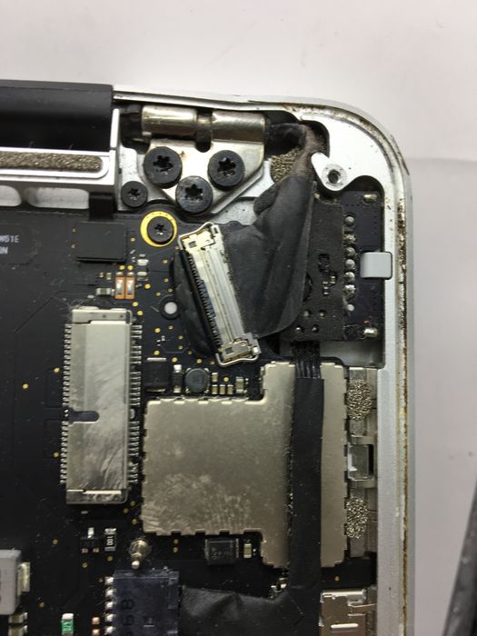 Laptop Apple Macbook Pro 13” 2015 8Gb Ram A1502 piese sau reparatie