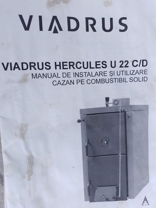 Vând Cazan pe combustibil solid