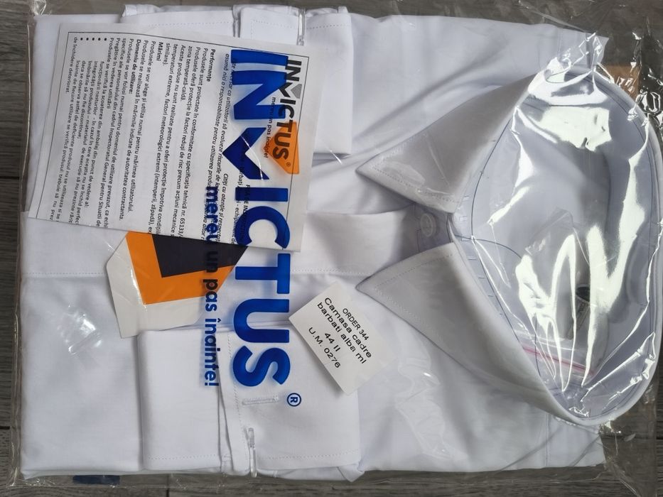 Costum reprezentare pompieri nou  nepurtat!.Mărimile 54 și 56 disponibile!