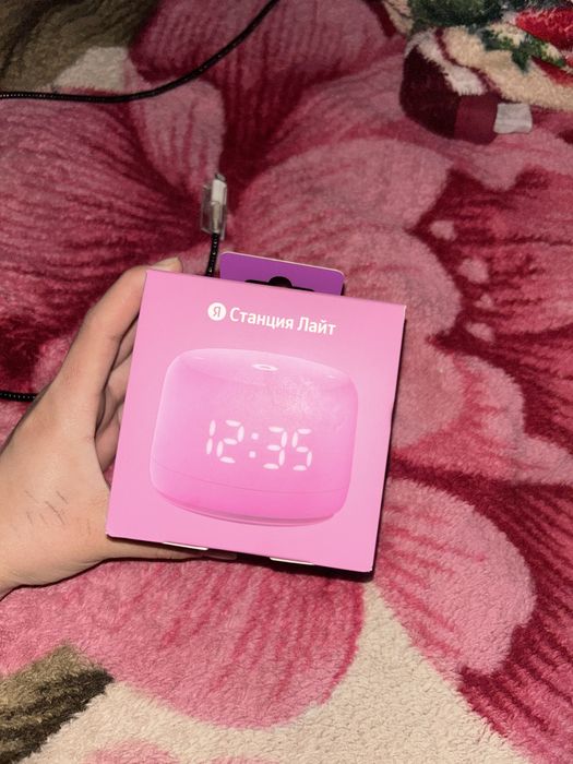 умный колонка алиса