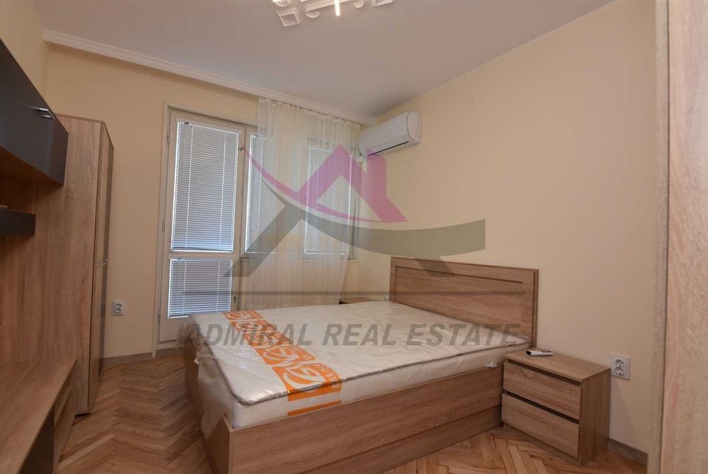 Атрактивна цена -тристаен -Лятно кино