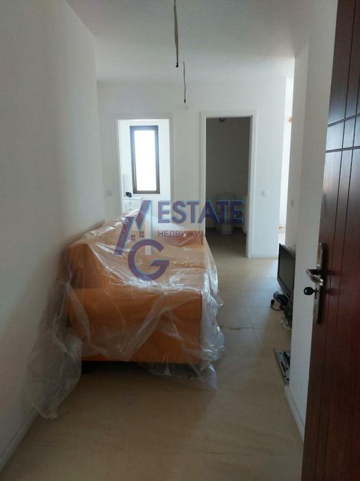 Продава се Тристаен апартамент в Царево - 130 кв.м за 765 €/кв.м - Снимка #2