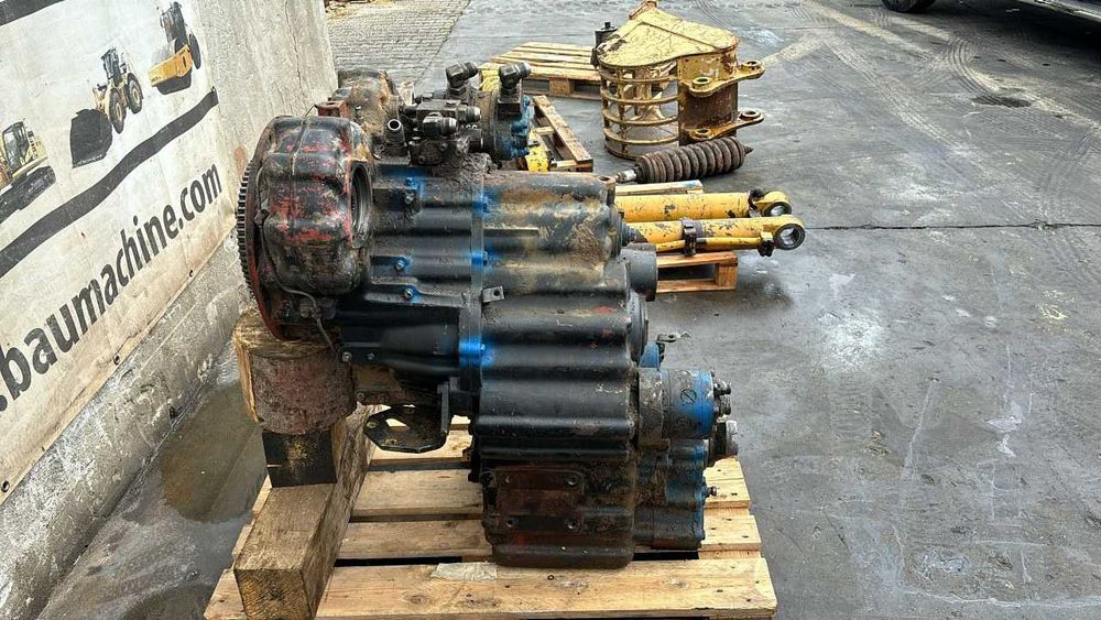 Cutie de viteze vola incarcator Frontal Komatsu KMT 4420 CL