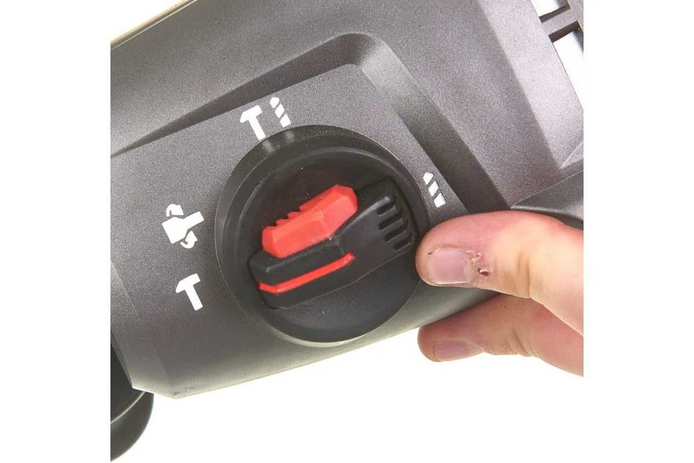 Перфоратор Milwaukee PH 26 TX