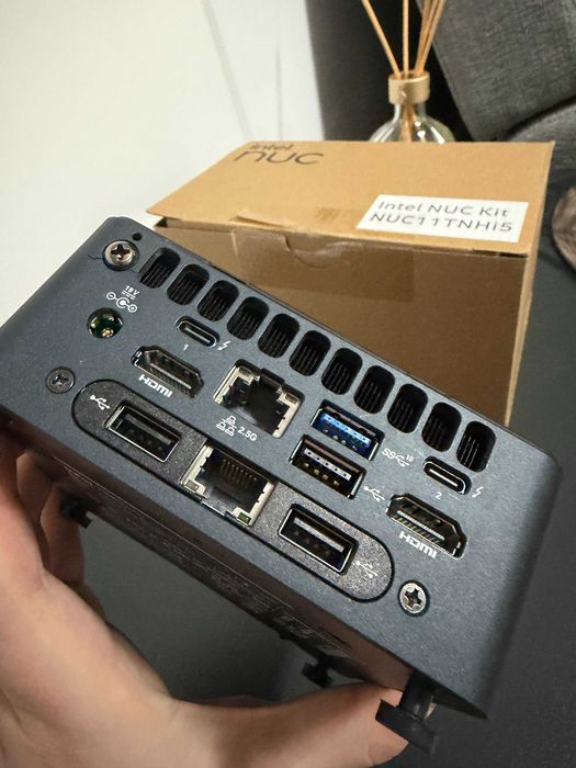 Mini PC Intel NUC 11 Pro NUC11TNHi5 64GB RAM, Addon NUCIOALUWS + cutie
