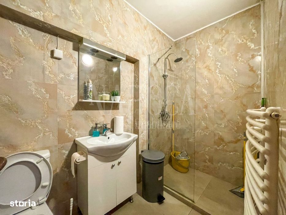 Apartament o camera de vanzare in Centru, Cluj Napoca