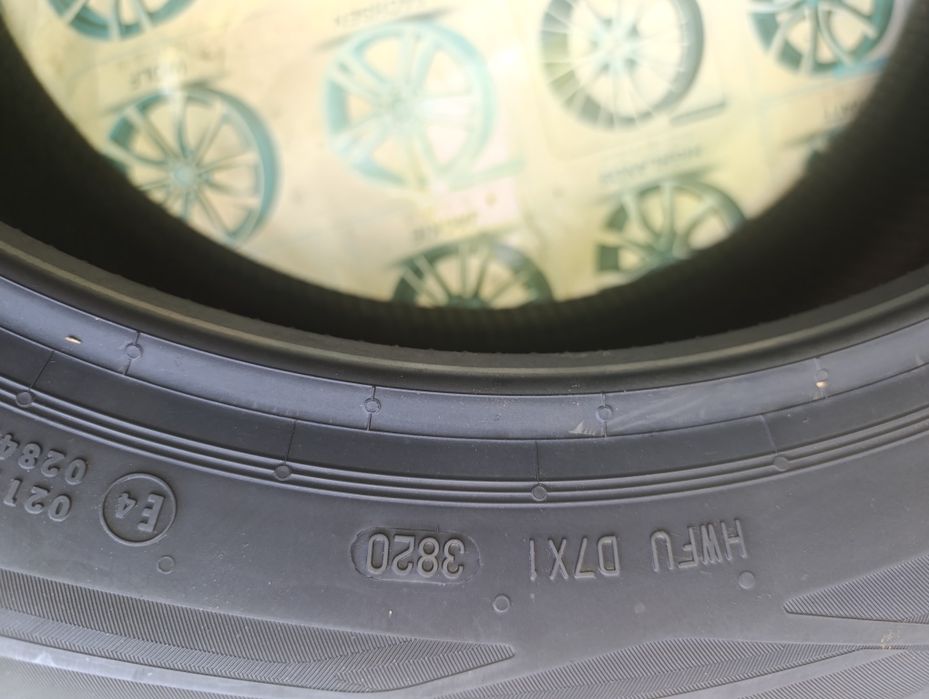 O anvelopă de vara nouă 235 45 18 Continental dot 2020
