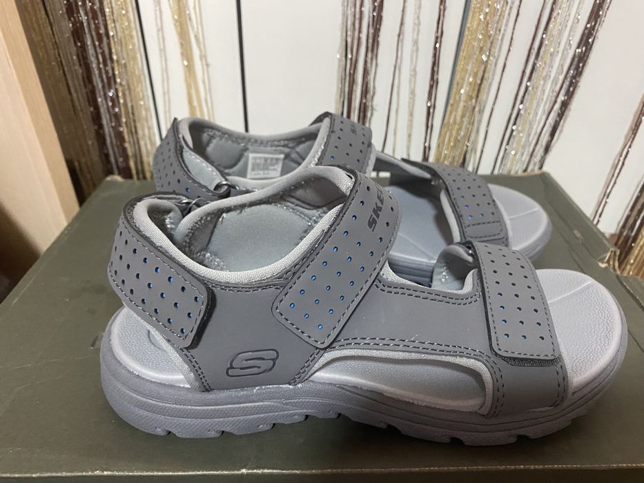 Летний сандали skechers