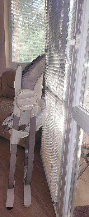 Стол за хранене CHICCO PollyMagic 0+ LIGHT GREY