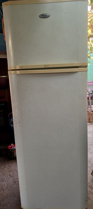 Frigider whirlpool in stare functionara