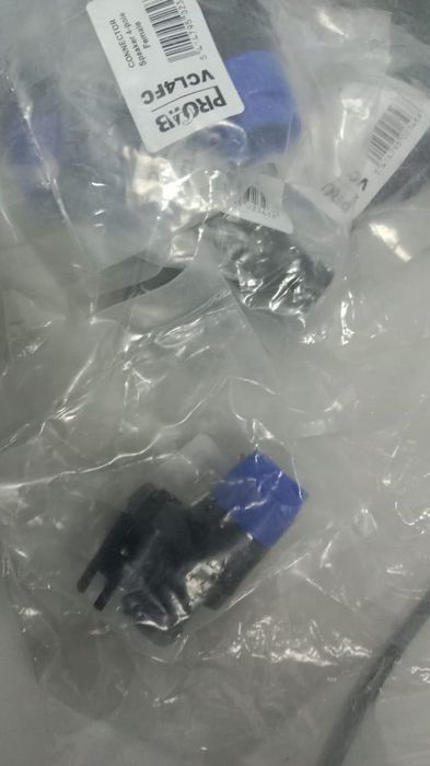 Продам держатели микрафонов и спиконы