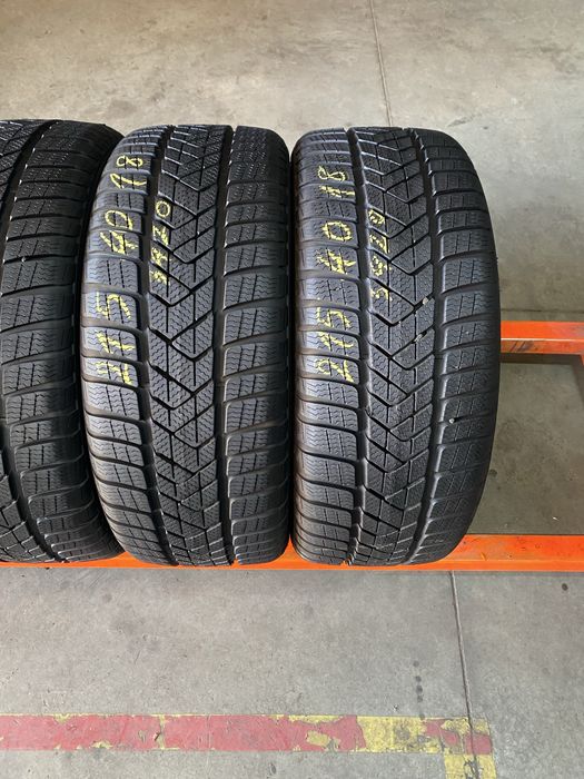 Anvelope iarna 215/40/18 Pirelli Sottozero 3 215 40 18 R18