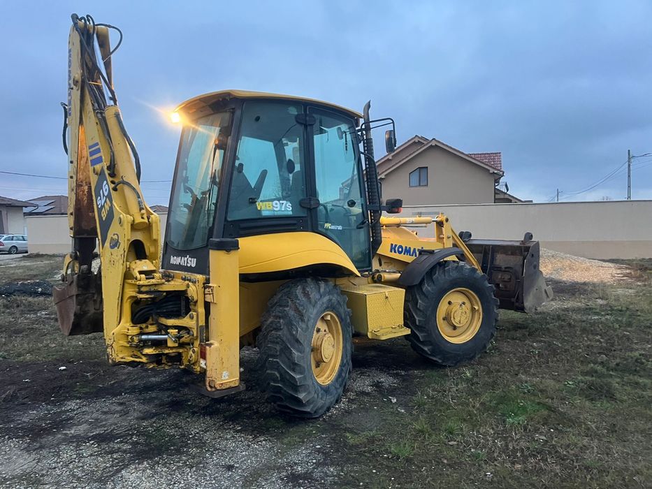 Buldoexcavator komatzu