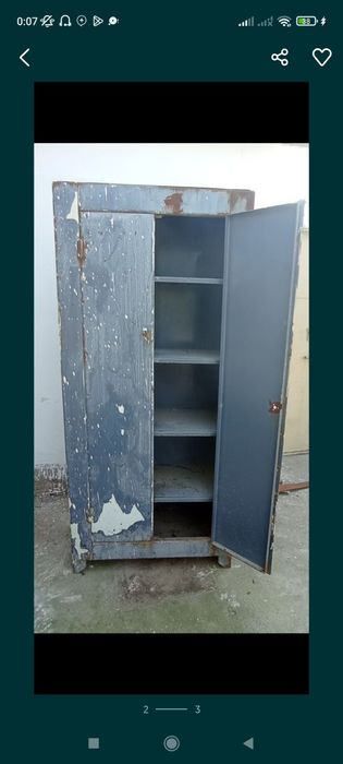 Продается металлический шкаф