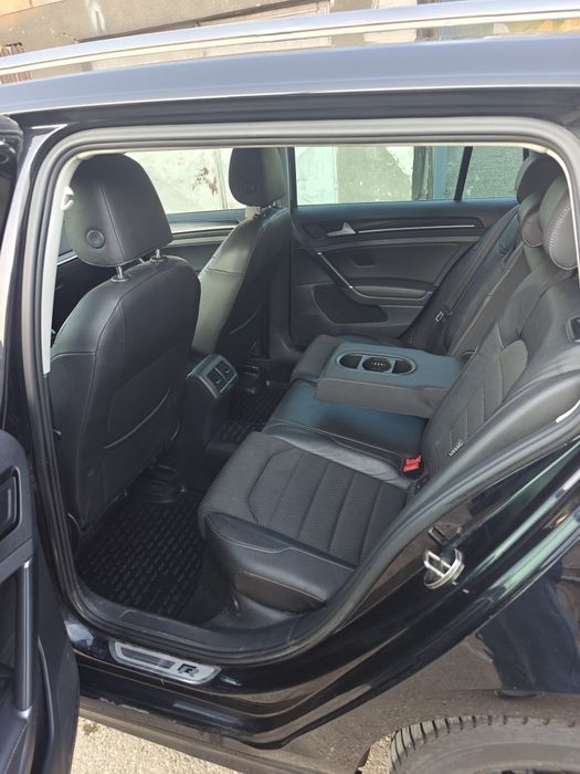 Volkswagen Golf 7 R line 1.6 Tdi