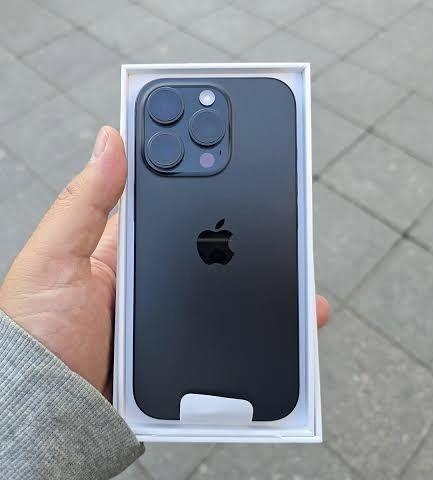 Айфон 16 про с гарантией