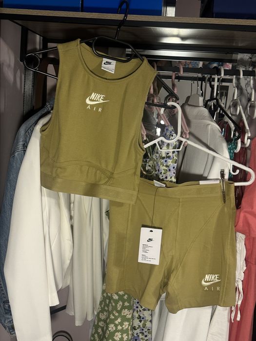 Спортен сет Nike