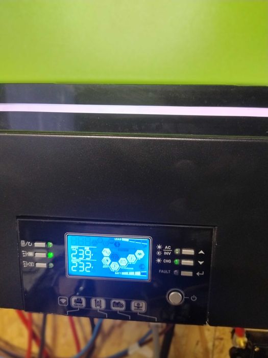 Inverter Fotovoltaic Vultronic  Model Max -7200 Sku Max 7   48v