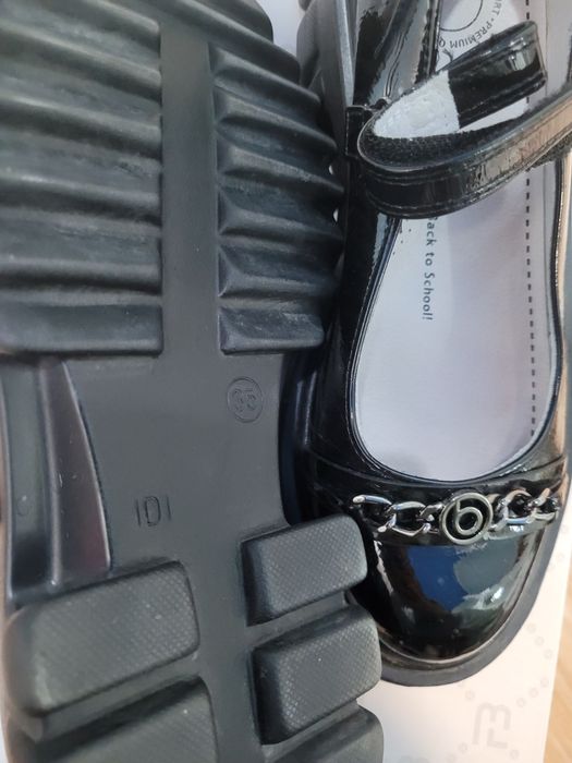 Туфли фирменные подростковые. 35р.