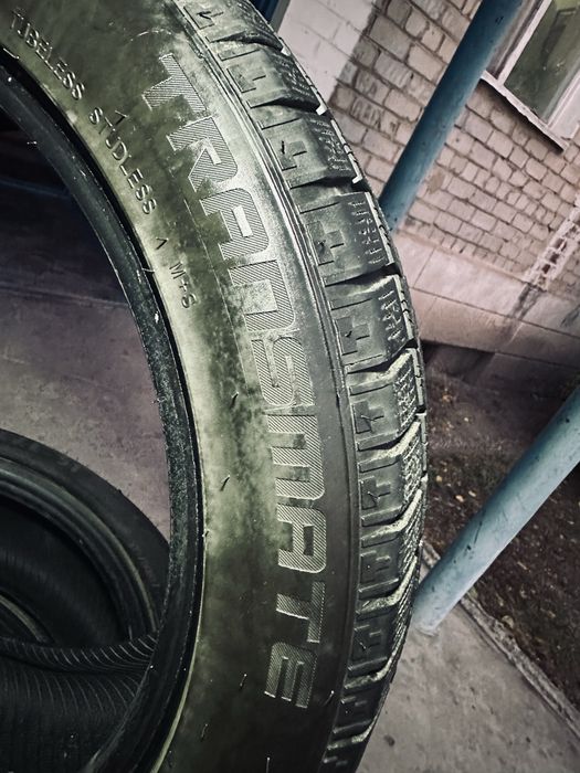 Продам зимни резина