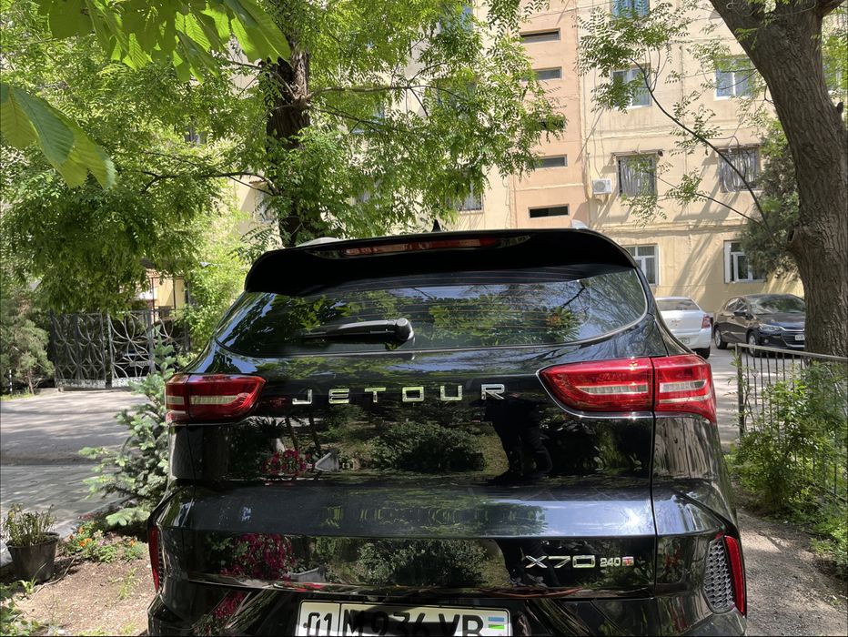 Продаётся автомобиль jetour x70