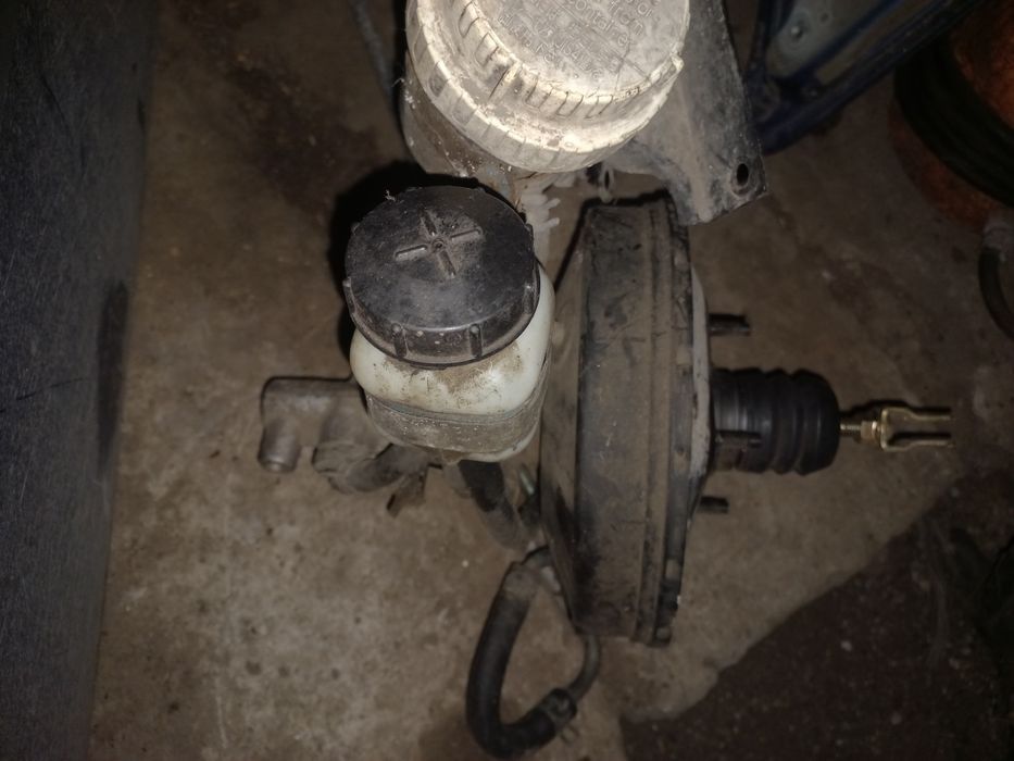 Главный тормозной цилиндр