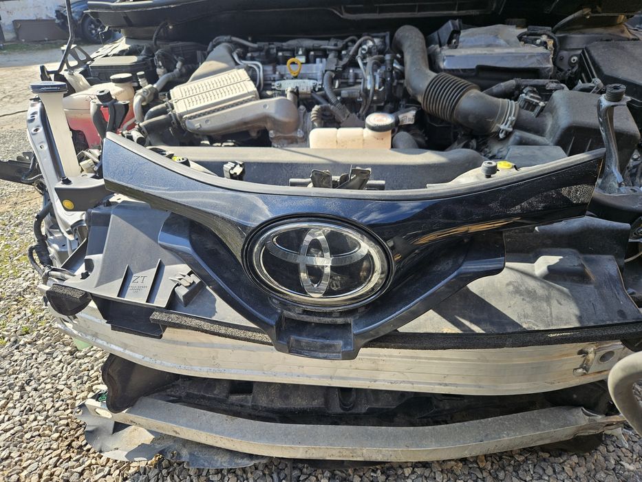 Решетка за дистроник  Toyota C-hr